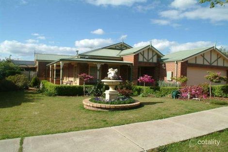 Property photo of 6 Kingsmill Terrace Berwick VIC 3806