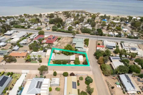 2 Whelan Rd, Port Broughton, SA 5522