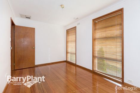 Property photo of 215 Power Road Endeavour Hills VIC 3802