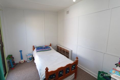 Property photo of 15 Alamein Walk West Bathurst NSW 2795