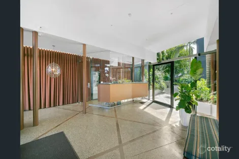 Property photo of 204/10 Pidgeon Close West End QLD 4101