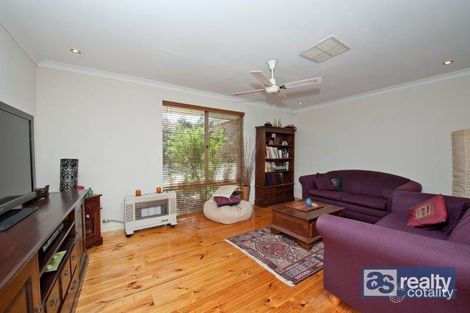 Property photo of 2/23 Camden Street Dianella WA 6059
