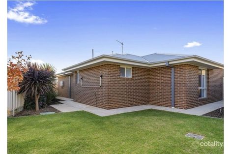 Property photo of 2/15 Muttama Parade Gobbagombalin NSW 2650