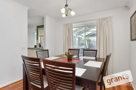 Property photo of 30 Ernest Crescent Narre Warren South VIC 3805