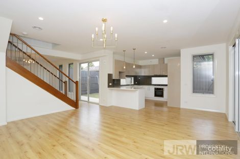 Property photo of 2/41 Bradstreet Road Mount Waverley VIC 3149