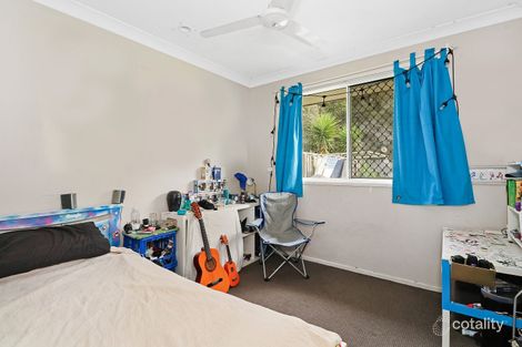 Property photo of 27 Whitsunday Drive Pacific Paradise QLD 4564