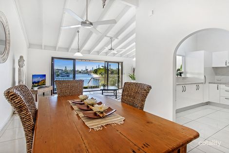 Property photo of 3/53-57 Hooker Boulevard Broadbeach Waters QLD 4218