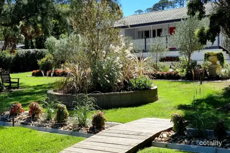 2 Westminster Pl, Burradoo, NSW 2576