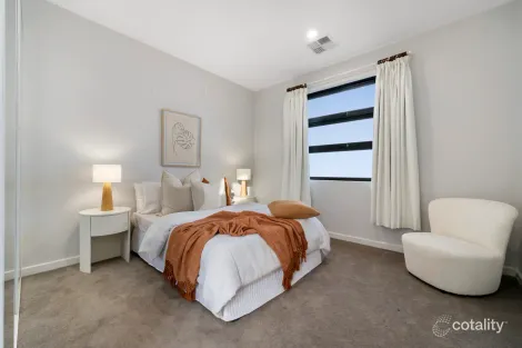 Property photo of 2/14 Teak Street Campbelltown SA 5074