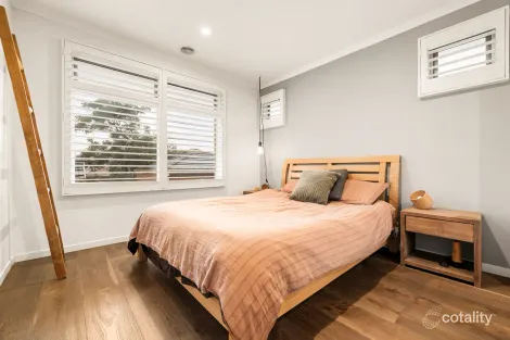 Property photo of 2/7 Hillcrest Avenue Chadstone VIC 3148