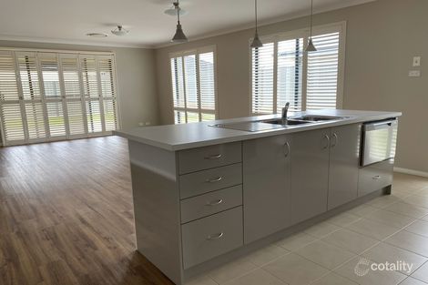 Property photo of 14 Gresham Terrace Bayonet Head WA 6330