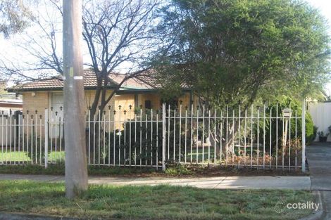 77 Corinella Cres, Dallas, VIC 3047