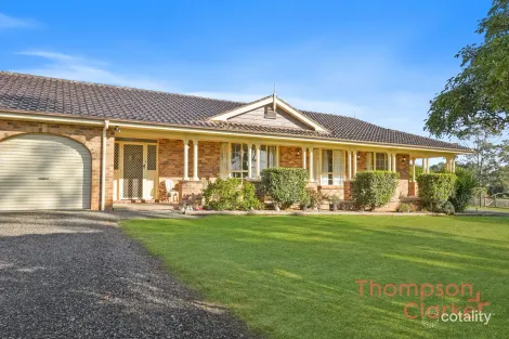 Property photo of 9 Malia Crescent Windella NSW 2320