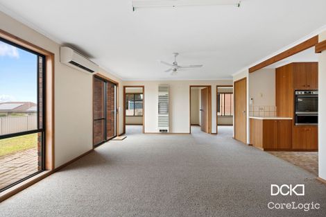 Property photo of 11 Howell Crescent Kangaroo Flat VIC 3555