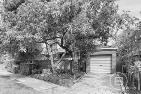 Property photo of 1/33 Grice Crescent Essendon VIC 3040