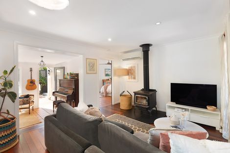 Property photo of 12 Cudgee Close Green Point NSW 2251