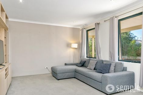 Property photo of 10 Dongara Way South Lake WA 6164