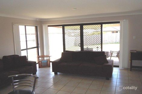 Property photo of 14 Lamberth Road East Heritage Park QLD 4118