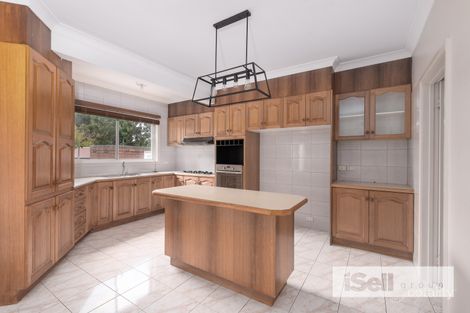 Property photo of 2/5 Jindabyne Avenue Dandenong North VIC 3175