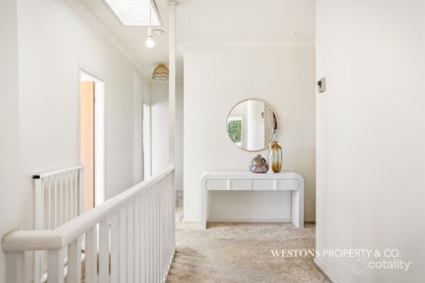 Property photo of 7 Keats Place Winston Hills NSW 2153