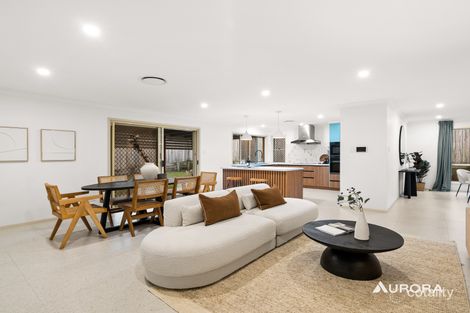 Property photo of 29 Newland Crescent Parkinson QLD 4115