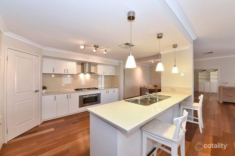 Property photo of 18 Fineview Crescent Carramar WA 6031