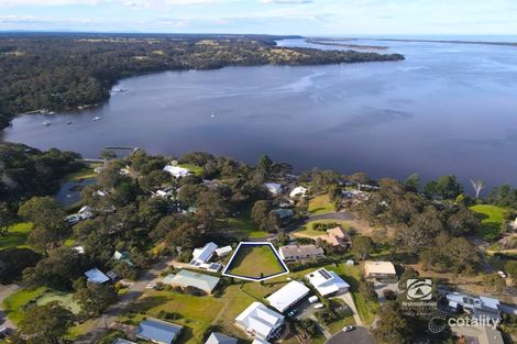 4 Bancroft Pl, Metung, VIC 3904