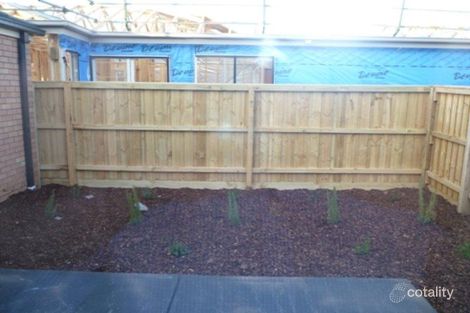 Property photo of 24 Sinclair Crescent Tarneit VIC 3029