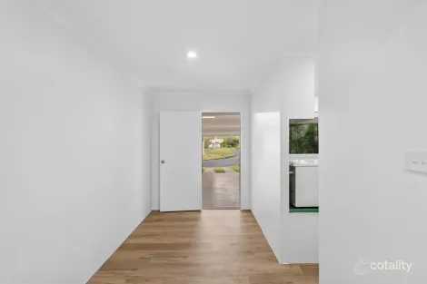 Property photo of 10 Park Street Bayview Heights QLD 4868