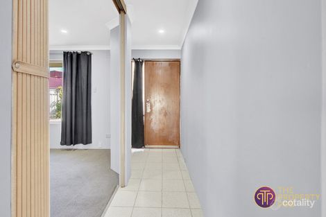 Property photo of 5A Pitta Place Thornlie WA 6108