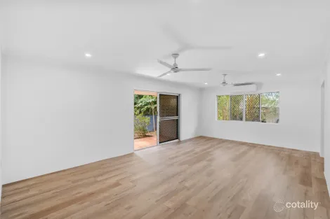 Property photo of 10 Park Street Bayview Heights QLD 4868