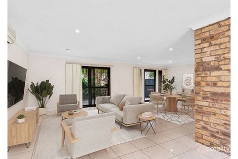 Property photo of 67 Bedivere Street Carindale QLD 4152