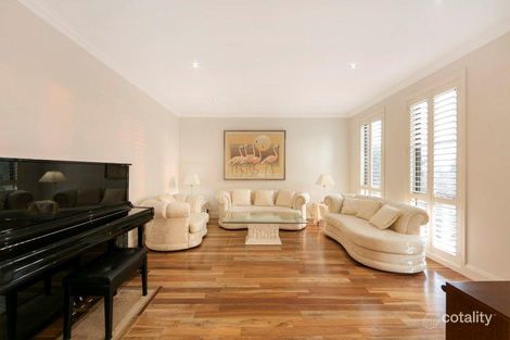 Property photo of 14 Talbot Road Mount Waverley VIC 3149