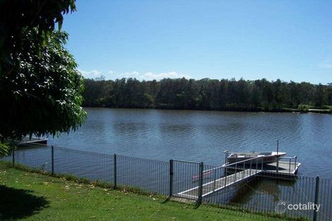 Property photo of 202 Nineteenth Avenue Elanora QLD 4221