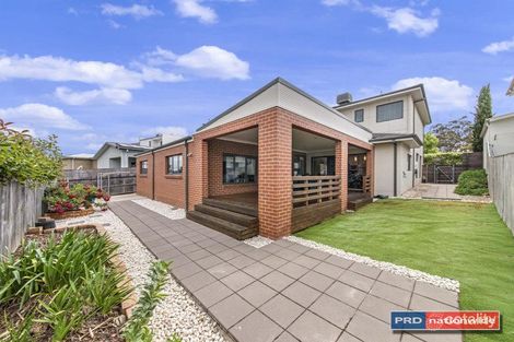 Property photo of 9 Ray Ellis Crescent Forde ACT 2914