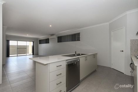 Property photo of 5 Chambered Way Jindalee WA 6036