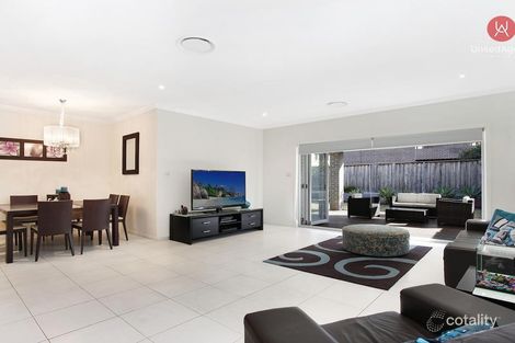 Property photo of 19 Manton Avenue West Hoxton NSW 2171