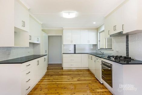 Property photo of 13 Coates Street Kearneys Spring QLD 4350