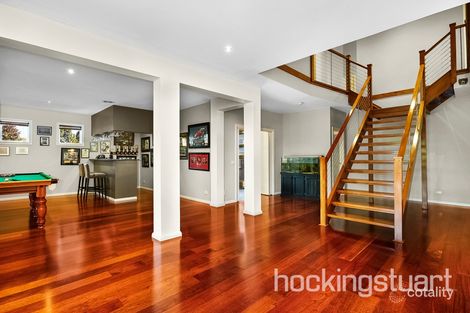 Property photo of 17 Autumn Fields Circuit Tarneit VIC 3029