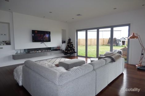 Property photo of 15 Oxford Place Traralgon VIC 3844