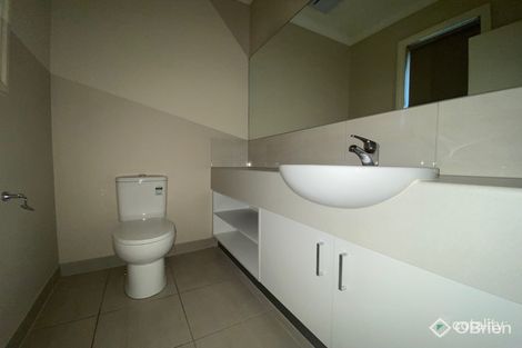 Property photo of 4/87 Helen Street St Albans VIC 3021