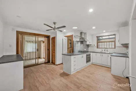 Property photo of 11 Burke Street Hackham SA 5163