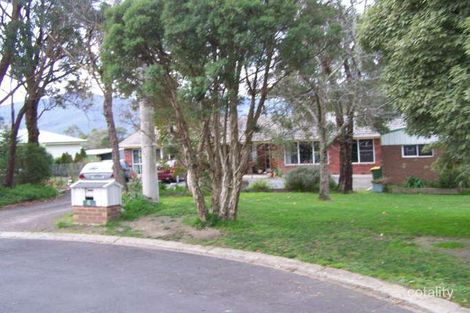 Property photo of 4 Cairnview Court Launching Place VIC 3139