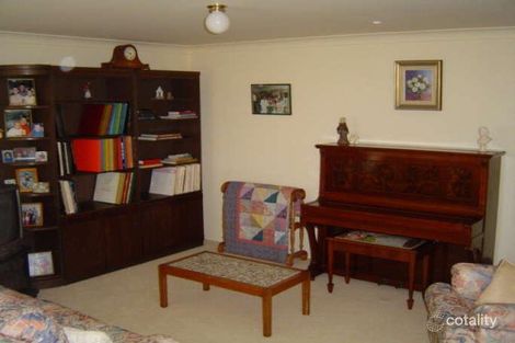 Property photo of 2/4 Louisa Avenue Highfields NSW 2289