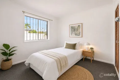 Property photo of 34 Lilyvale Street Mansfield QLD 4122