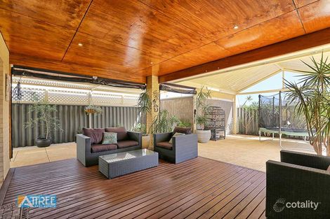 4 Reflections Rd, Southern River, WA 6110