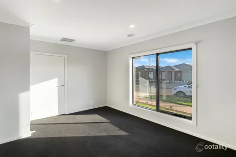 Property photo of 7 Leith Road Thornhill Park VIC 3335