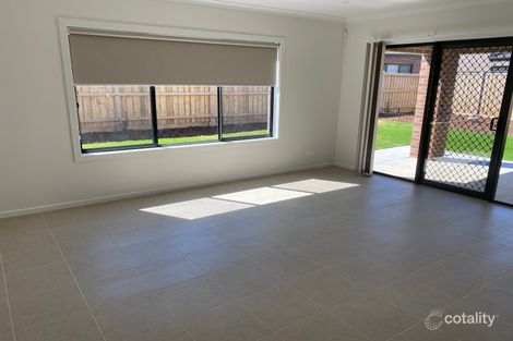 Property photo of 10 Yongala Drive Point Cook VIC 3030