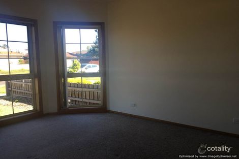 1/30 Newham Way, Altona Meadows, VIC 3028