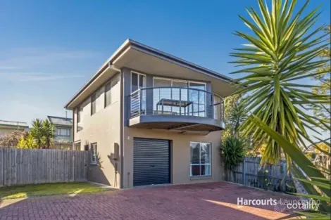 2/15 Rothesay Cl, Newnham, TAS 7248